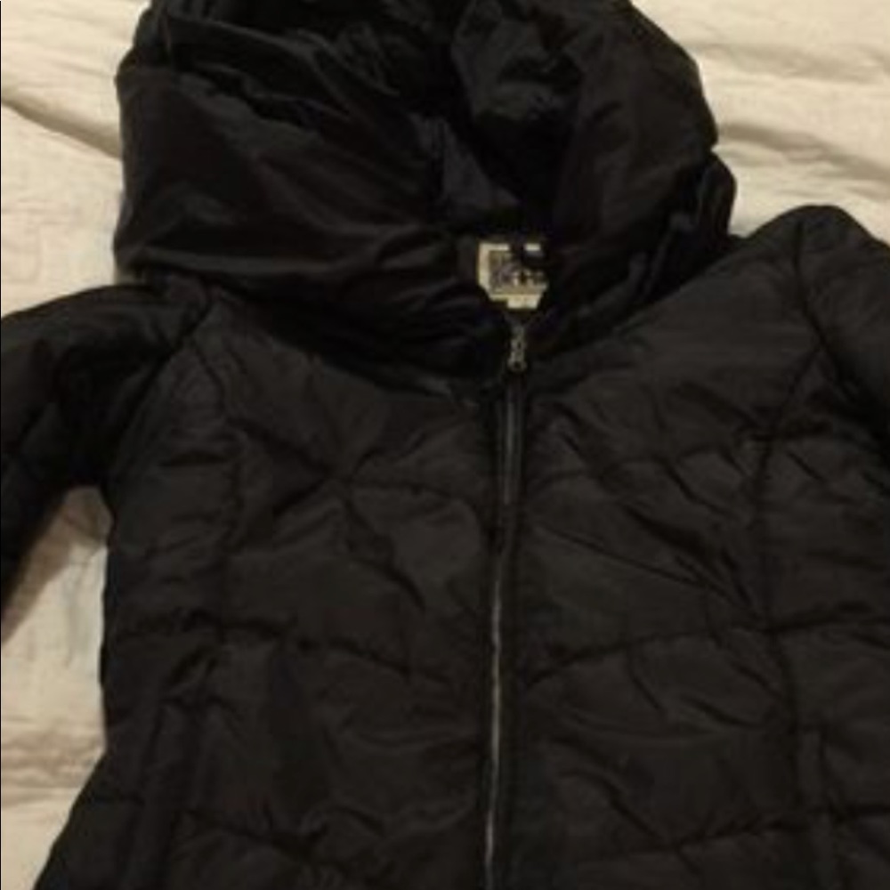 SOLD!Converse puffy winter coat